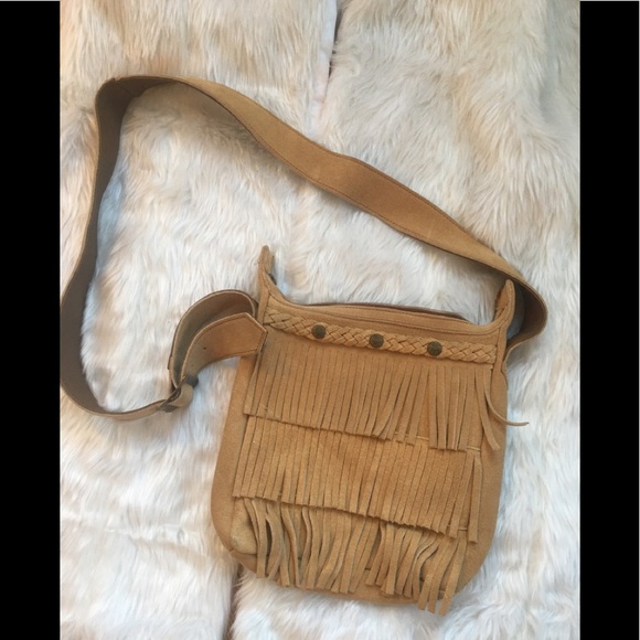 Minnetonka Handbags - Minnetonka suede leather fringe handbag. Lt. Tan